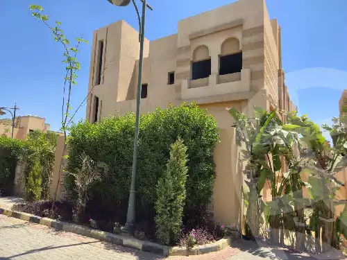 https://aqarmap.com.eg/ar/listing/6067675-for-sale-cairo-new-cairo-compounds-el-haya