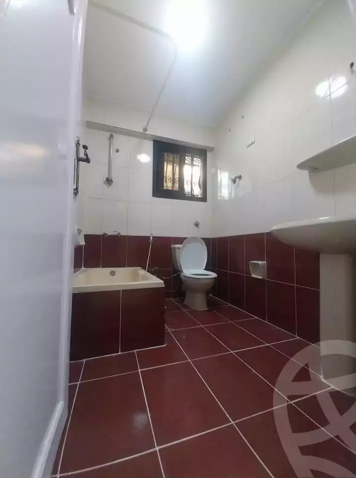 https://aqarmap.com.eg/en/listing/6068934-for-sale-alexandria-l-jmy-shataa-el-nakheel