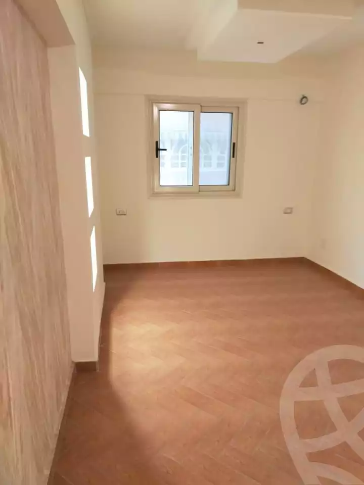 https://aqarmap.com.eg/en/listing/6069776-for-rent-alexandria-ganaklis-shr-bw-qyr-tryq-lhry