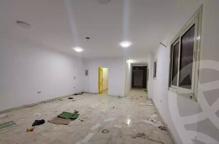 https://aqarmap.com.eg/ar/listing/6070415-for-rent-cairo-mokattam-lhdb-l-ly