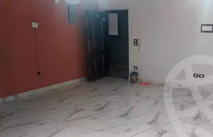 https://aqarmap.com.eg/en/listing/6070877-for-sale-cairo-mokattam-el-hadabah-el-wosta-compounds-lw-jwr-kwmblks