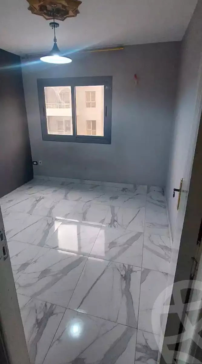 https://aqarmap.com.eg/en/listing/6070877-for-sale-cairo-mokattam-el-hadabah-el-wosta-compounds-lw-jwr-kwmblks