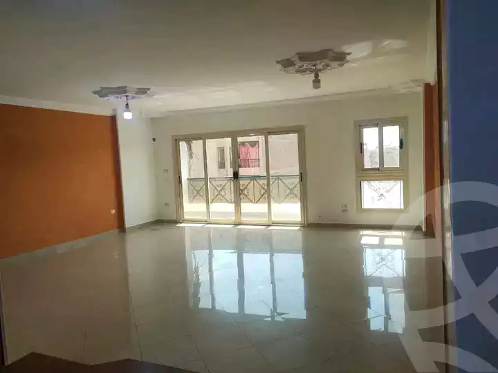 https://aqarmap.com.eg/en/listing/6071826-for-sale-cairo-helwan-helwan-el-sharkeya-mostafa-safwat-st