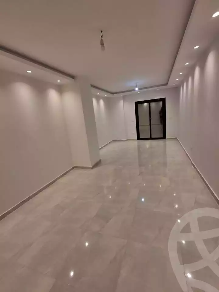 https://aqarmap.com.eg/en/listing/6072149-for-rent-cairo-mokattam-el-hadabah-el-wosta