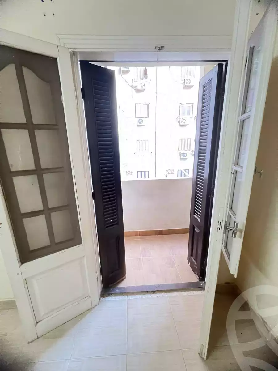 https://aqarmap.com.eg/en/listing/6072414-for-sale-cairo-helwan-helwan-el-sharkeya-saleh-sobhy-st
