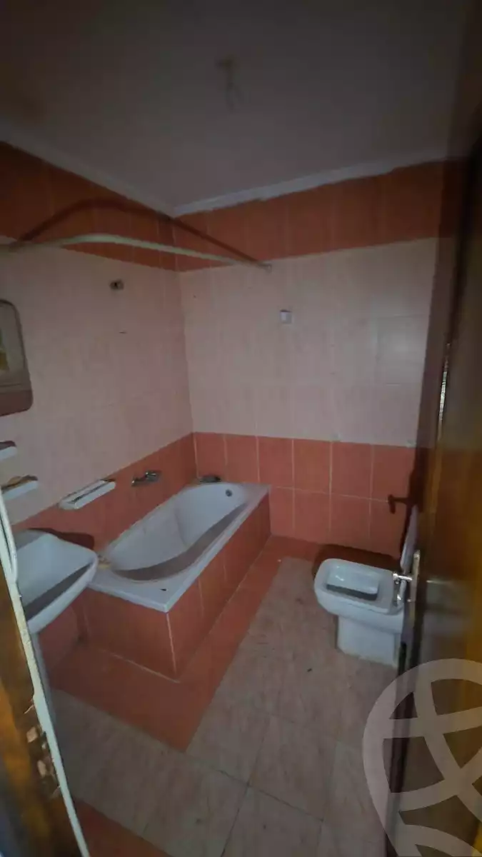 https://aqarmap.com.eg/en/listing/6072869-for-rent-alexandria-l-jmy-lbytsh-shahr-al-assal-st