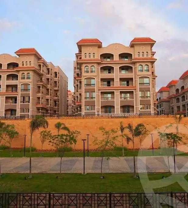 https://aqarmap.com.eg/en/listing/6072487-for-sale-cairo-new-cairo-compounds-garden-heights-compound