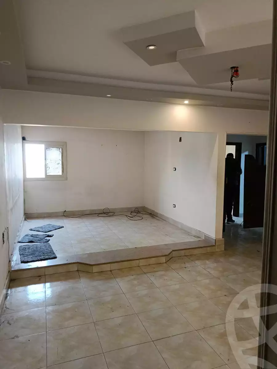 https://aqarmap.com.eg/en/listing/6073005-for-rent-cairo-mokattam-lhdb-l-ly-shareaa-9