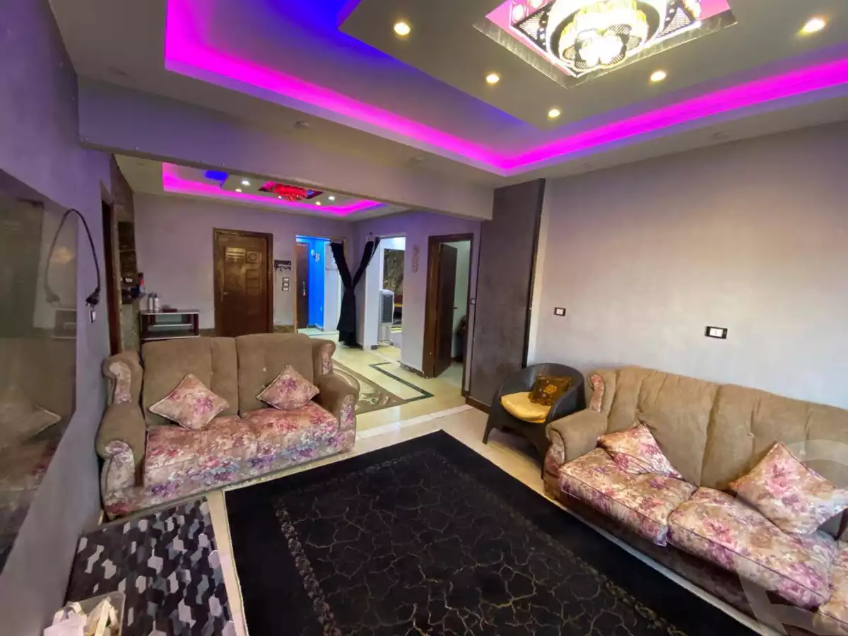 https://aqarmap.com.eg/en/listing/6073014-for-sale-cairo-helwan-helwan-el-sharkeya-heidar-st
