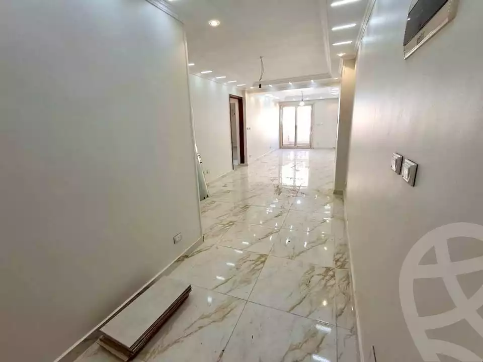 https://aqarmap.com.eg/ar/listing/6073087-for-sale-alexandria-camp-cesar-heliopolis-st-alex