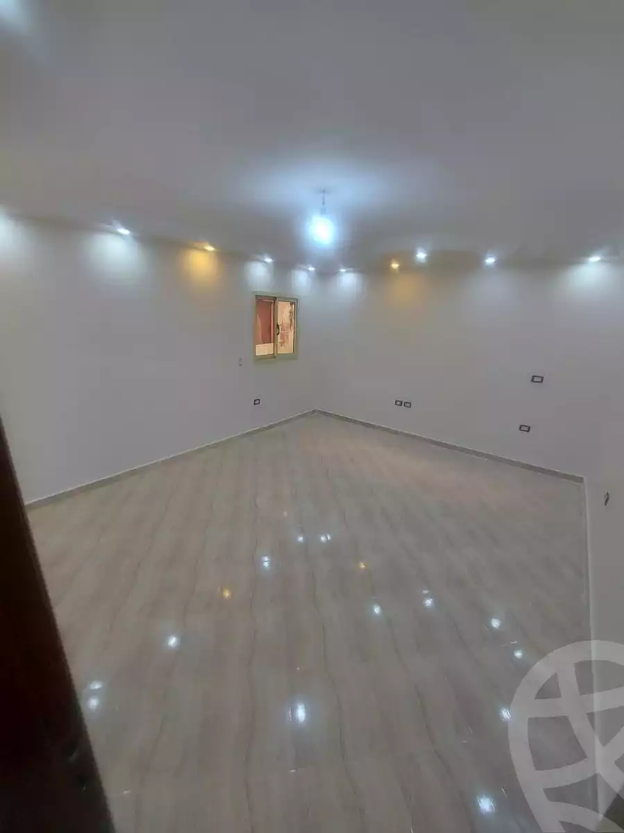 https://aqarmap.com.eg/en/listing/6073099-for-sale-cairo-helwan-helwan-el-sharkeya-ryad-pasha-st