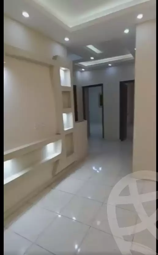 https://aqarmap.com.eg/en/listing/6073316-for-sale-cairo-helwan-hadayek-helwan-el-khashab-canal