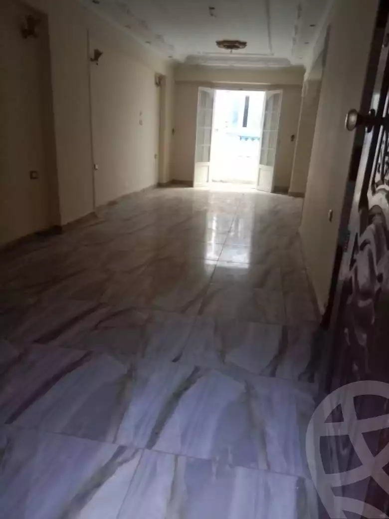 https://aqarmap.com.eg/ar/listing/6073402-for-sale-alexandria-l-jmy-lbytsh-el-zohour-st