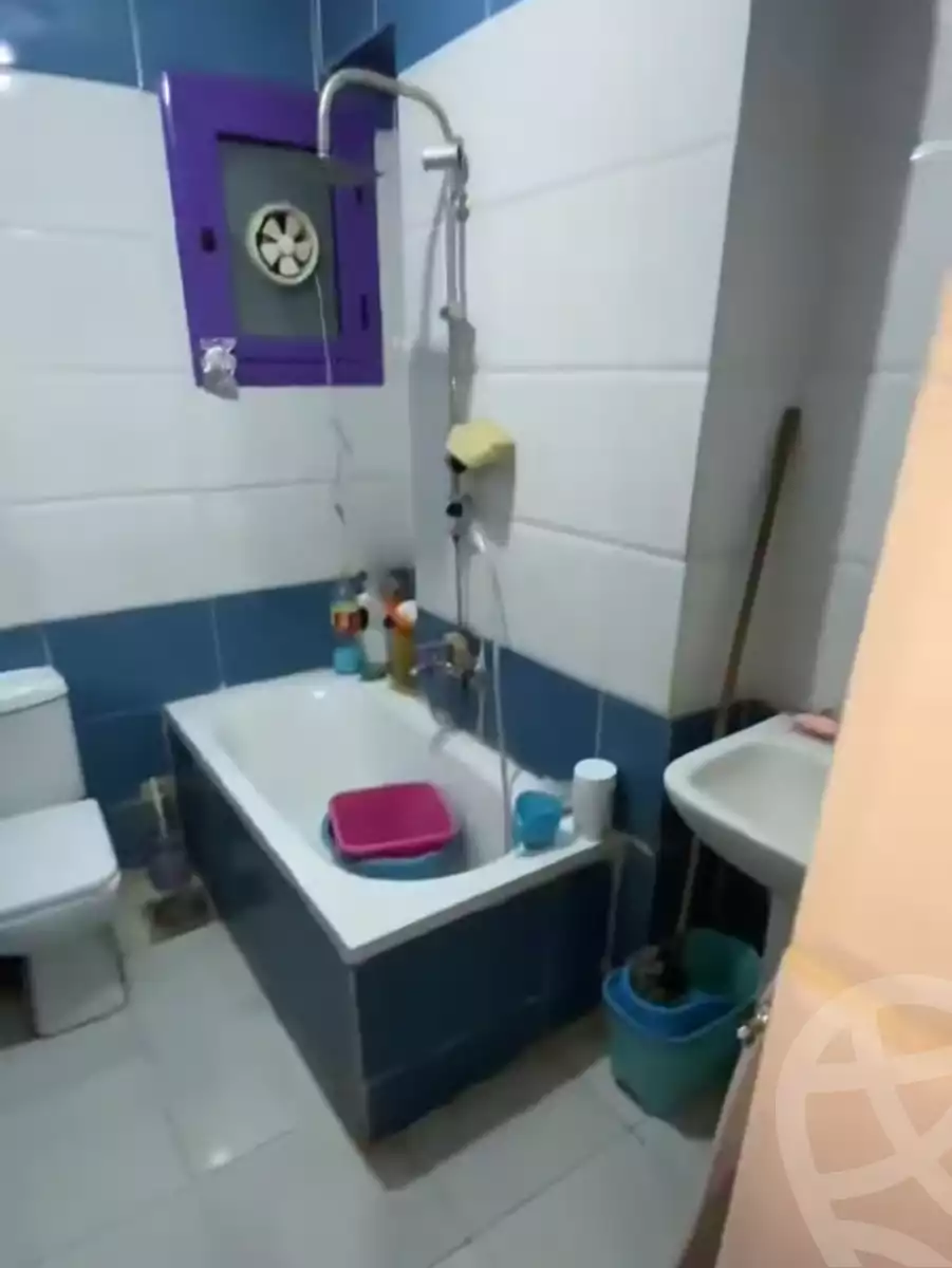 https://aqarmap.com.eg/en/listing/6073512-for-sale-cairo-helwan-hadayek-helwan-gamal-abd-el-nasir