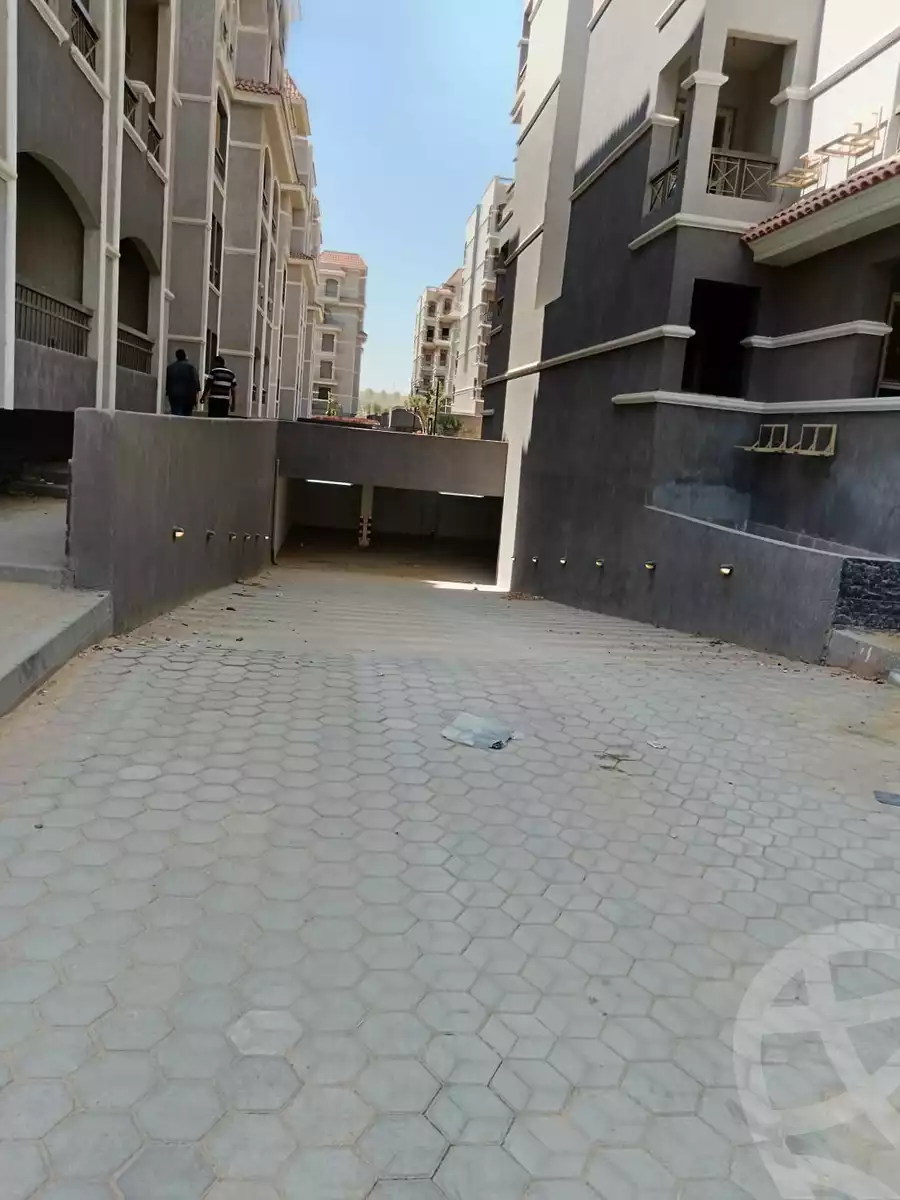 https://aqarmap.com.eg/ar/listing/6073726-for-sale-cairo-new-cairo-compounds-garden-heights-compound