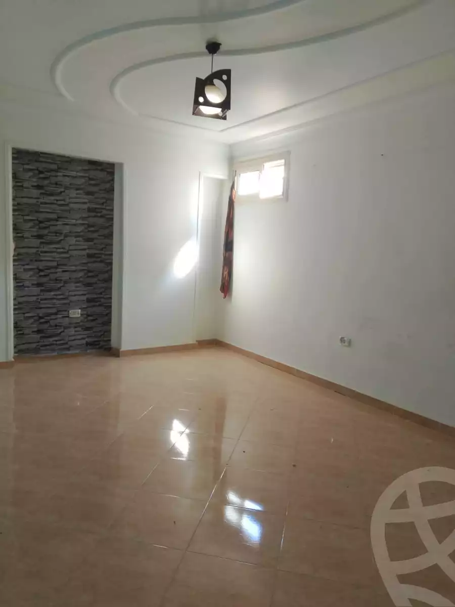 https://aqarmap.com.eg/en/listing/6073741-for-rent-alexandria-l-jmy-lbytsh
