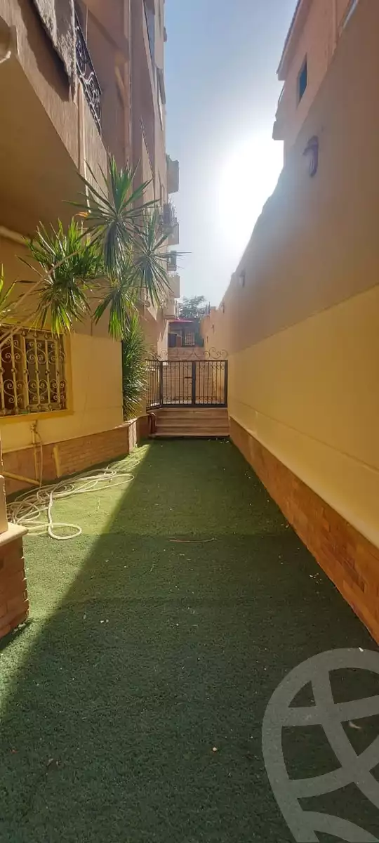 https://aqarmap.com.eg/en/listing/6073753-for-sale-cairo-new-cairo-ganob-el-akadamiya-south-academy-z