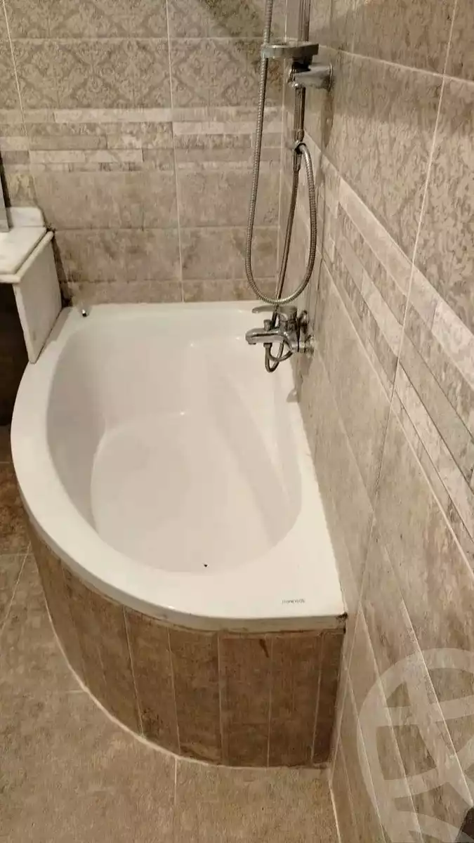 https://aqarmap.com.eg/en/listing/6074364-for-sale-alexandria-new-miami-eskot