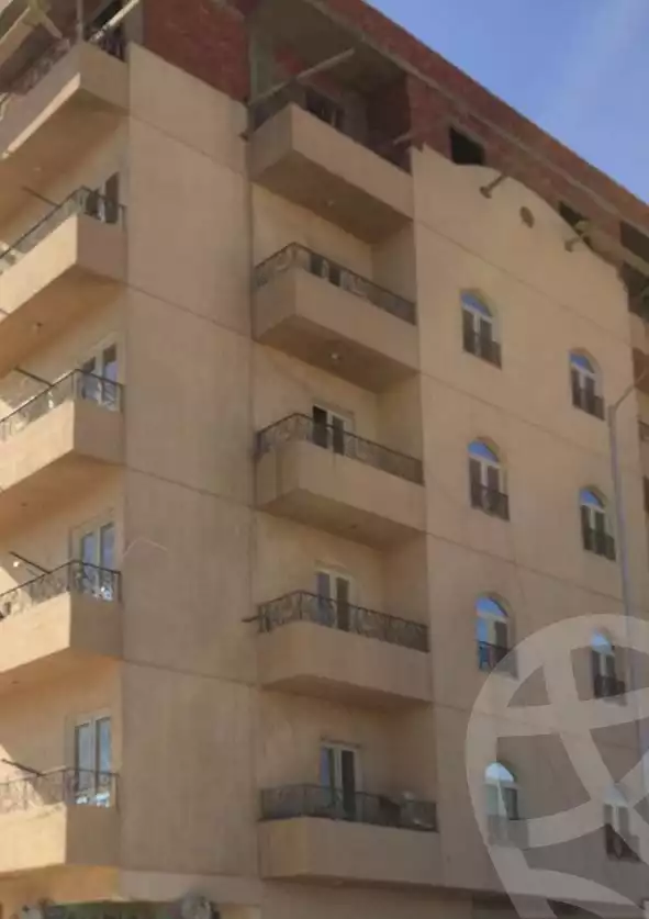 https://aqarmap.com.eg/en/listing/6074628-for-sale-cairo-6th-of-october-el-ahyaa-neighborhood-2nd-divided-from-al-kafrawei-st