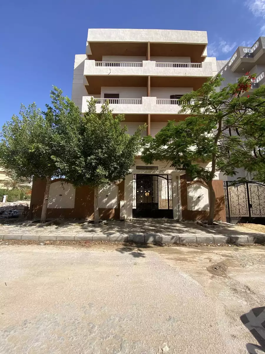 https://aqarmap.com.eg/ar/listing/6074745-for-sale-alexandria-brj-l-rb-ljdyd-lhy-lthlth