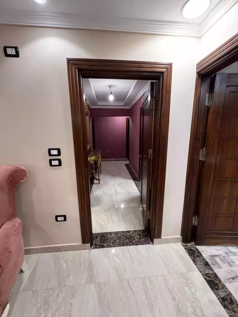 https://aqarmap.com.eg/ar/listing/6075153-for-sale-cairo-mokattam-lhdb-l-ly-shareaa-9