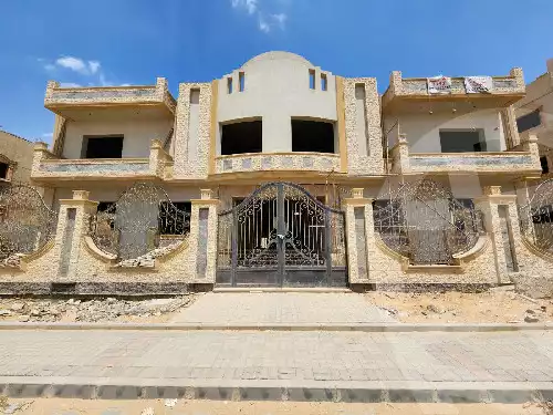 https://aqarmap.com.eg/en/listing/6075284-for-sale-cairo-new-cairo-gharb-el-golf-alaa-elsaadany-st