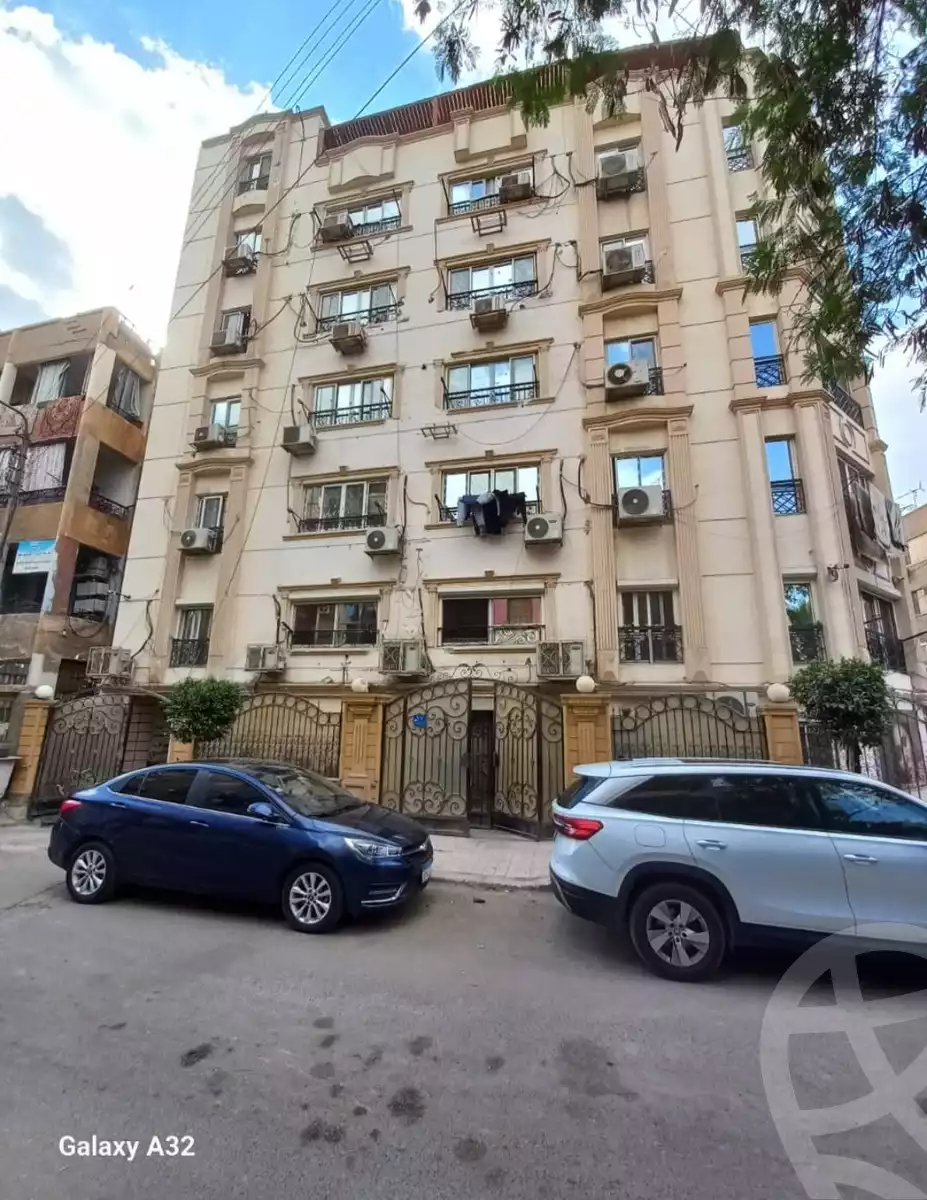 https://aqarmap.com.eg/ar/listing/6075335-for-sale-cairo-heliopolis-el-mahkama-square-abou-bakr-el-sedeek-st