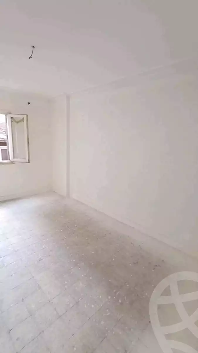 https://aqarmap.com.eg/en/listing/6075453-for-sale-alexandria-myn-ldkhyl