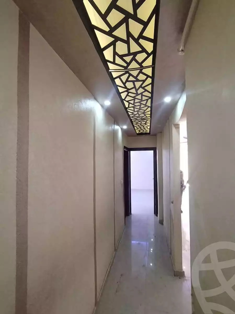 https://aqarmap.com.eg/ar/listing/6075573-for-sale-alexandria-l-jmy-lbytsh-al-samalehy-1-st