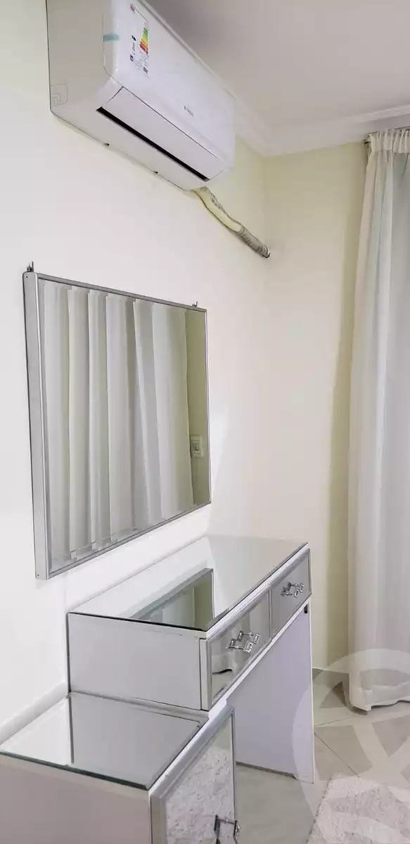 https://aqarmap.com.eg/en/listing/6075802-for-rent-cairo-el-sheikh-zayed-city-compounds-dr-msr