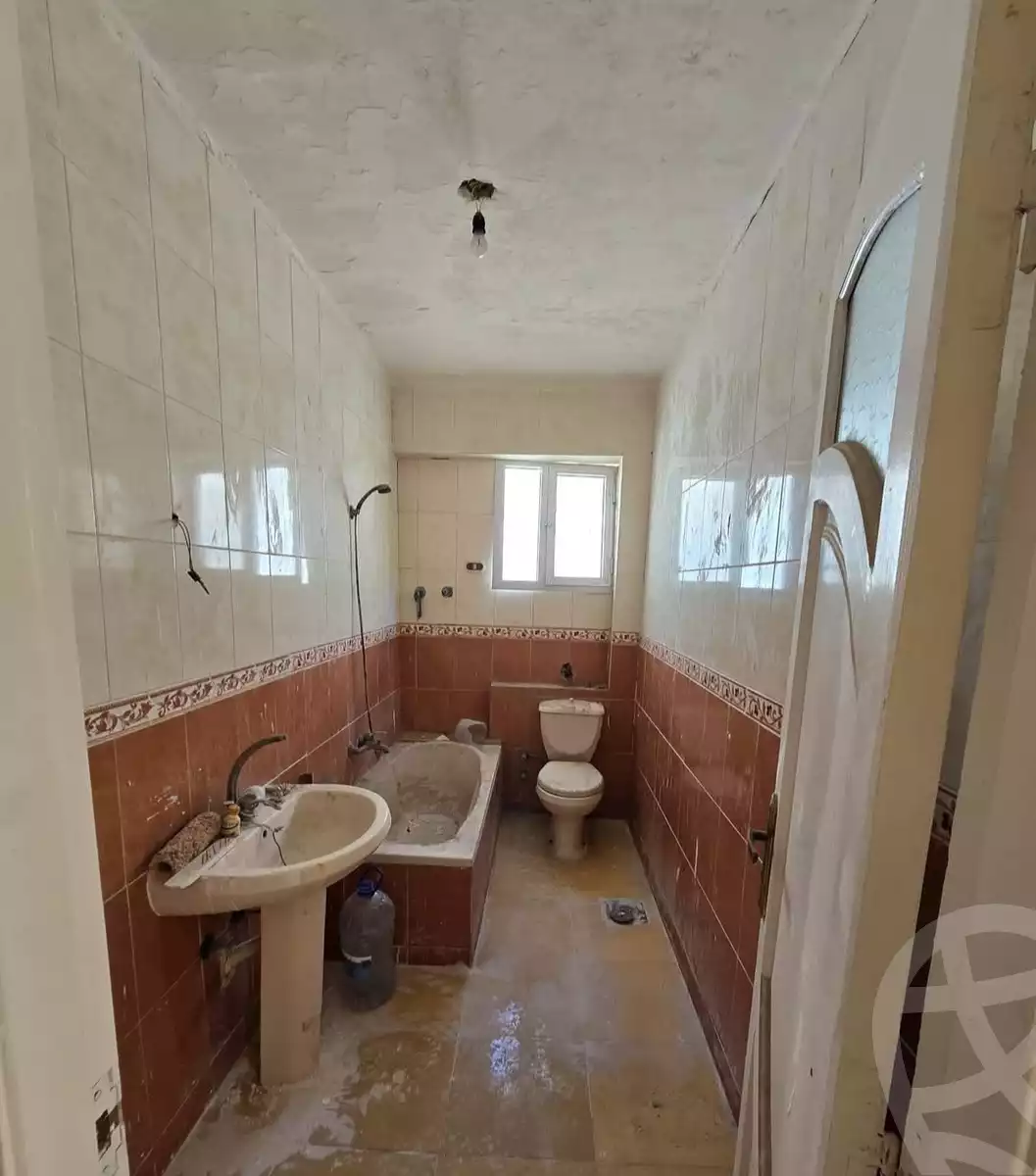 https://aqarmap.com.eg/en/listing/6075826-for-sale-alexandria-l-jmy-bw-ywsf-hosni-mubarak-st