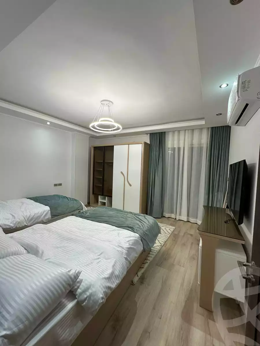 https://aqarmap.com.eg/en/listing/6075928-for-sale-cairo-new-cairo-compounds-mwrd-fq-llttwyr