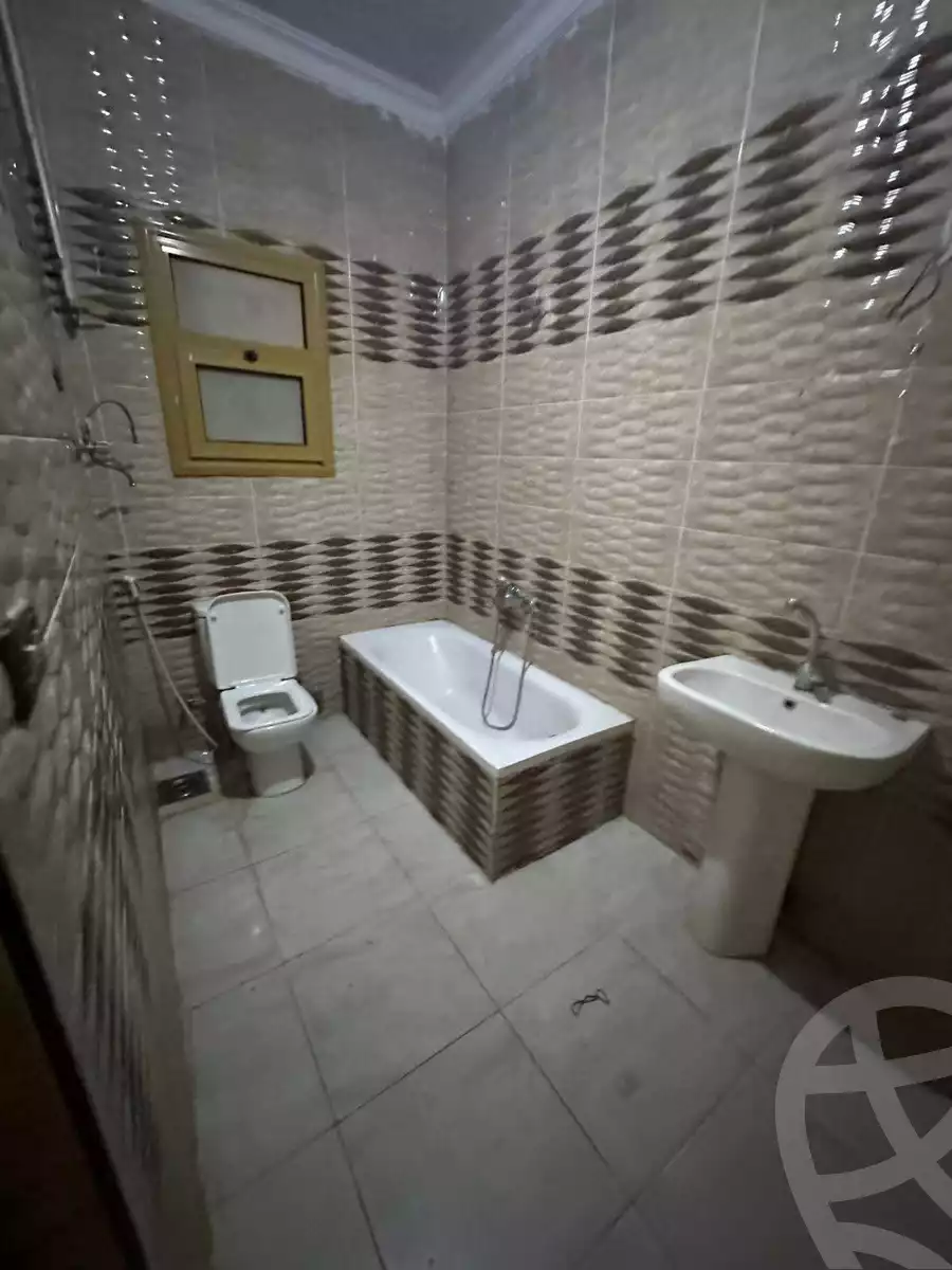 https://aqarmap.com.eg/ar/listing/6076179-for-rent-cairo-mokattam-el-hadabah-el-wosta-6th-zone