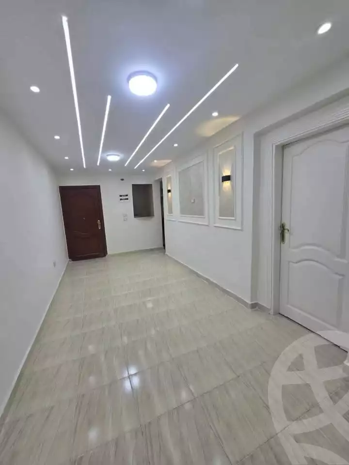https://aqarmap.com.eg/en/listing/6076500-for-sale-alexandria-l-jmy-lbytsh-el-hay-st