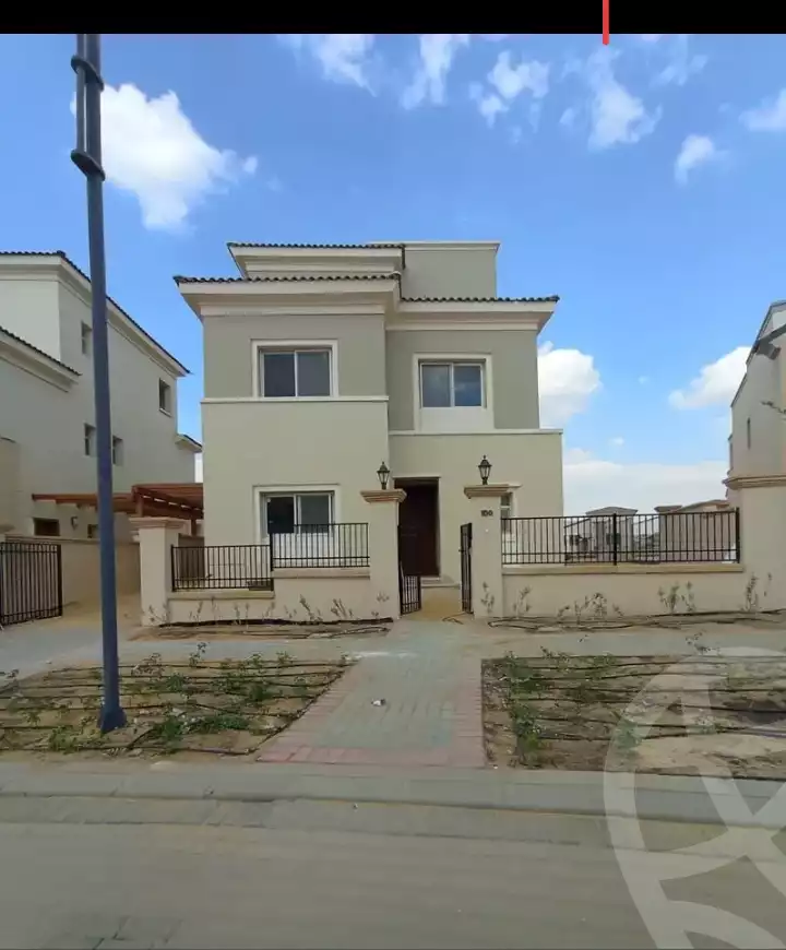 https://aqarmap.com.eg/ar/listing/6076905-for-rent-cairo-mokattam-compounds-uptown-cairo