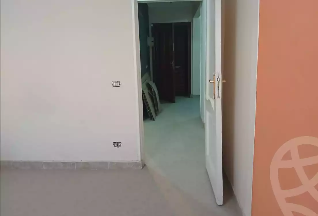 https://aqarmap.com.eg/en/listing/6077946-for-sale-cairo-mokattam-el-hadabah-el-wosta-el-mantaqa-el-rabaa-street-33
