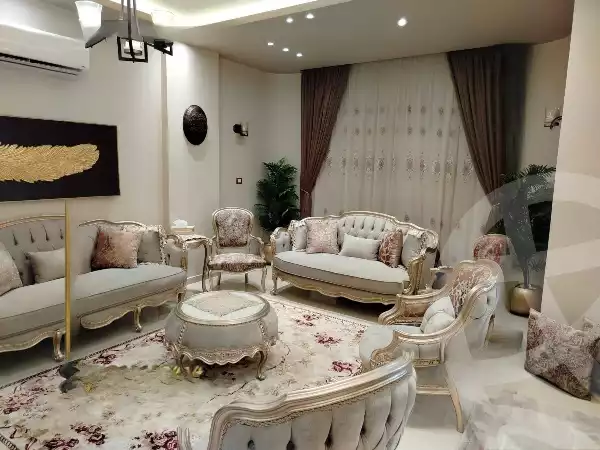 https://aqarmap.com.eg/en/listing/6078375-for-sale-cairo-mokattam-el-hadabah-el-wosta