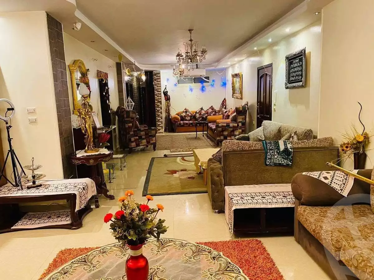 https://aqarmap.com.eg/en/listing/6078942-for-sale-cairo-helwan-helwan-el-sharkeya-mostafa-safwat-st