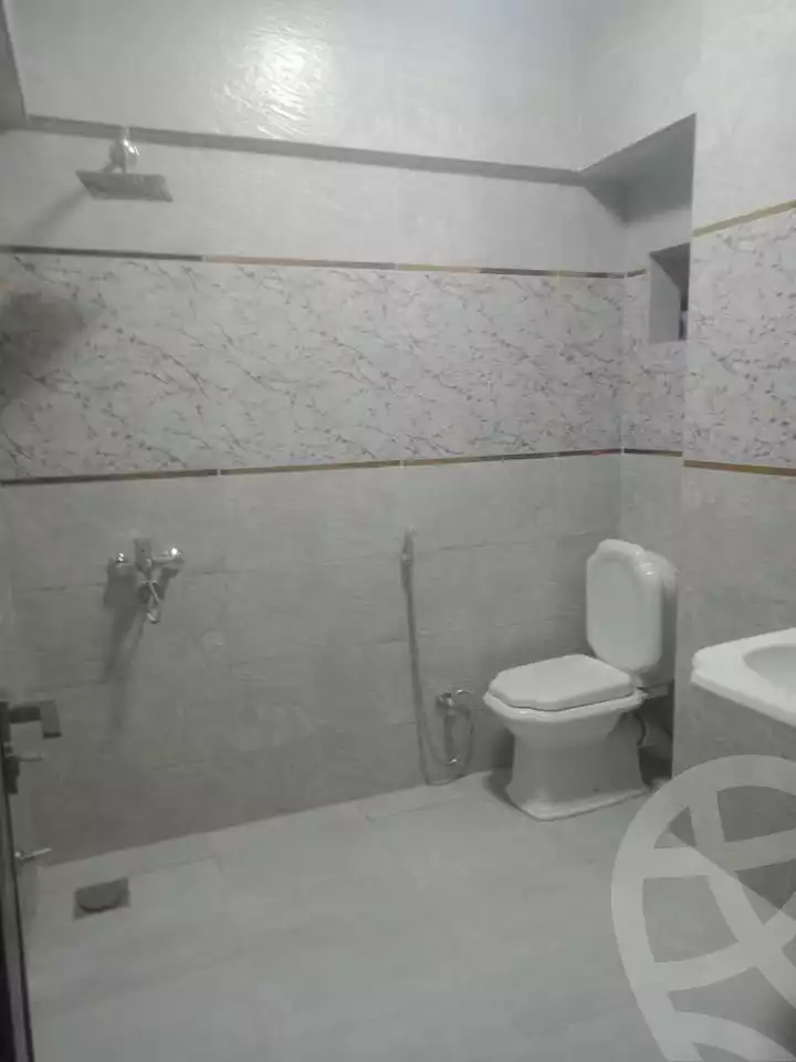 https://aqarmap.com.eg/en/listing/6079051-for-rent-cairo-mokattam-lhdb-l-ly