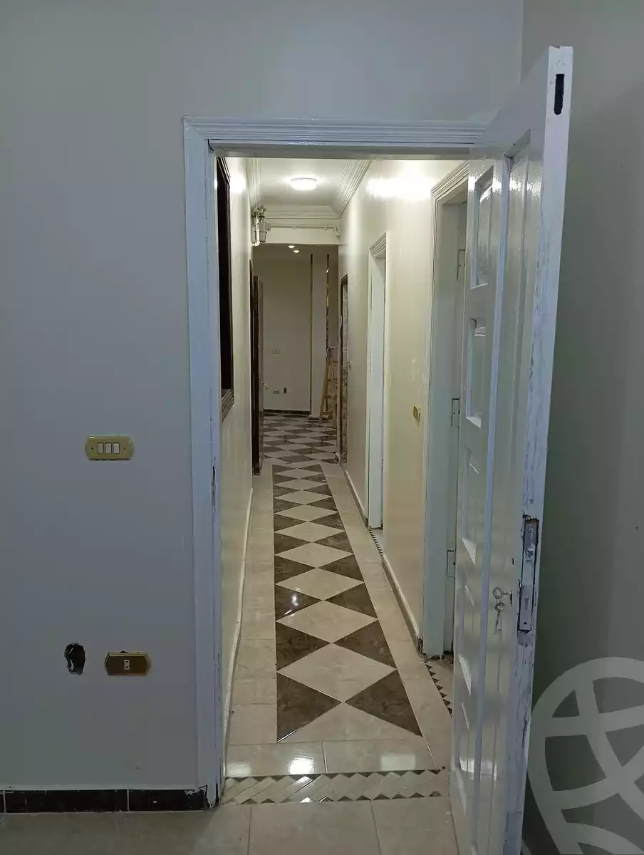 https://aqarmap.com.eg/en/listing/6079283-for-sale-cairo-helwan-hadayek-helwan-el-bostan-st