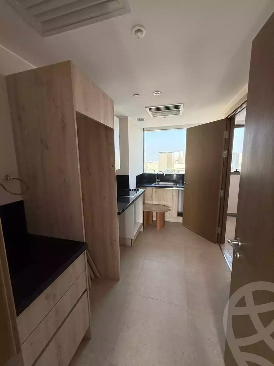 https://aqarmap.com.eg/ar/listing/6079547-for-sale-cairo-el-sheikh-zayed-city-compounds-zyd-wr-llttwyr