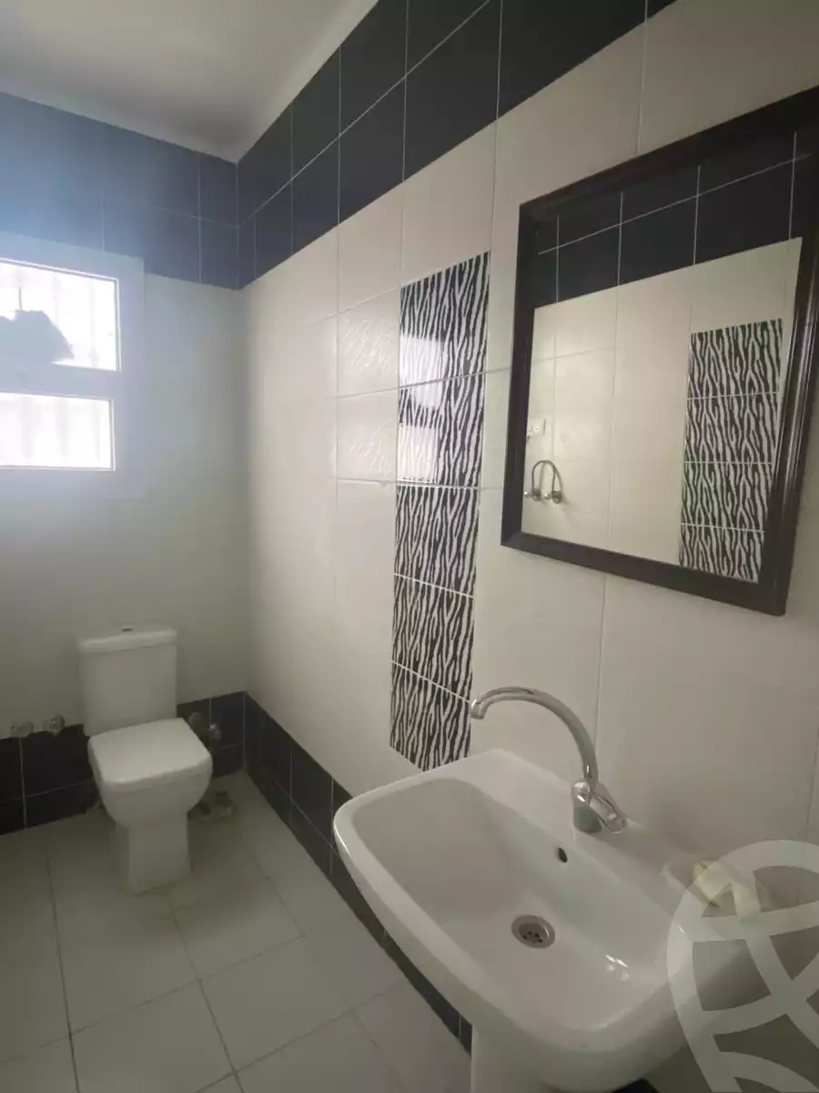 https://aqarmap.com.eg/en/listing/6081199-for-sale-cairo-6th-of-october-el-ahyaa-neighborhood-2nd-dr-hasan-ismail-st