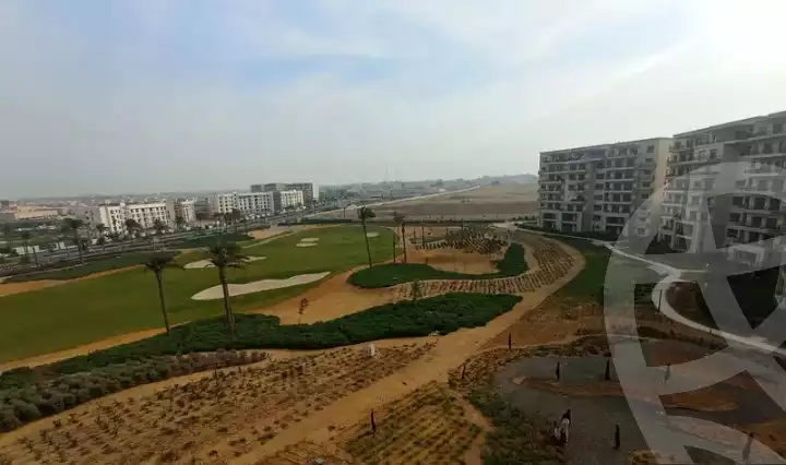 https://aqarmap.com.eg/ar/listing/6081585-for-sale-cairo-mokattam-compounds-uptown-cairo