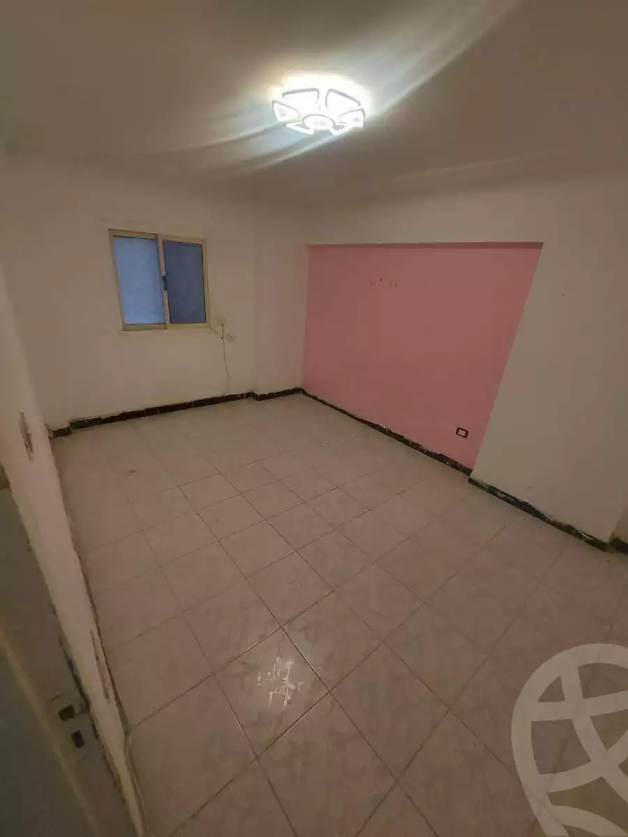 https://aqarmap.com.eg/en/listing/6082057-for-rent-cairo-helwan-helwan-el-sharkeya-heidar-st