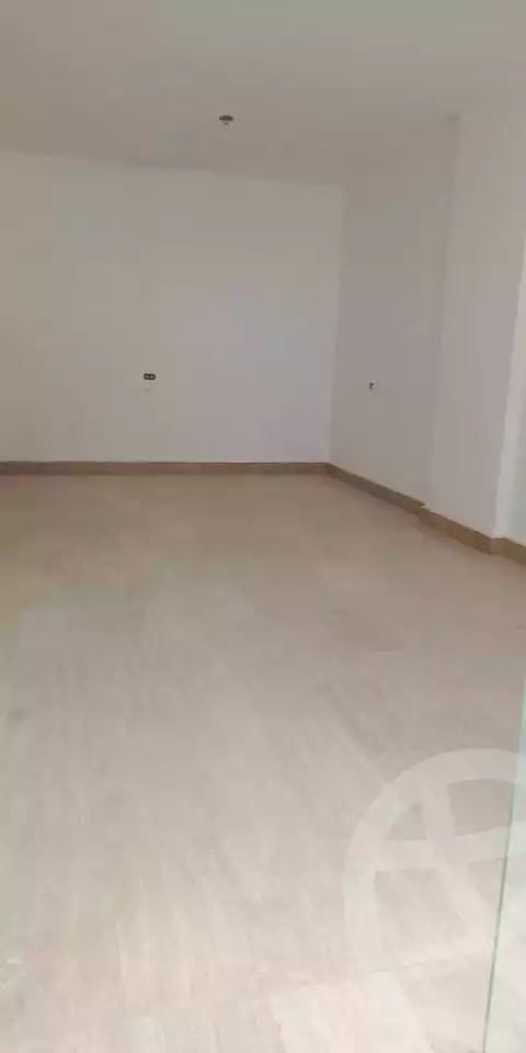 https://aqarmap.com.eg/en/listing/6082564-for-sale-cairo-mokattam-el-hadabah-el-wosta