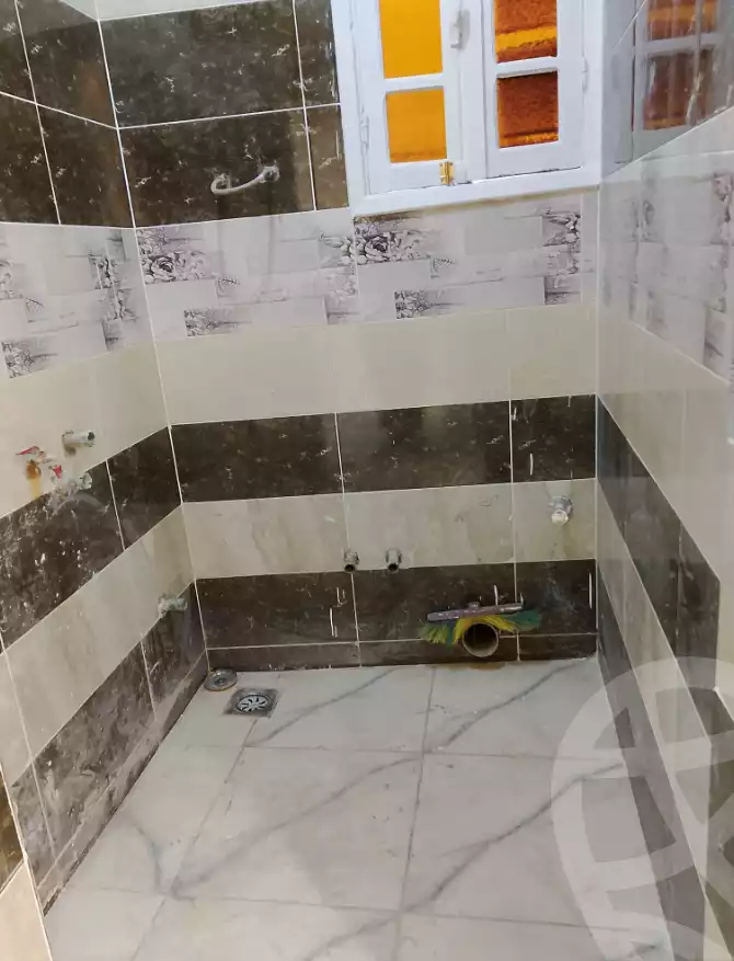 https://aqarmap.com.eg/en/listing/6082875-for-sale-qalyubia-shubra-el-khaima-byjm