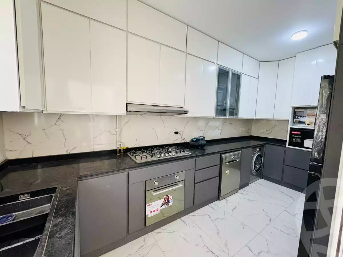 https://aqarmap.com.eg/en/listing/6083119-for-sale-cairo-new-cairo-madinaty-lmntq-lkhms-fylt-group-20