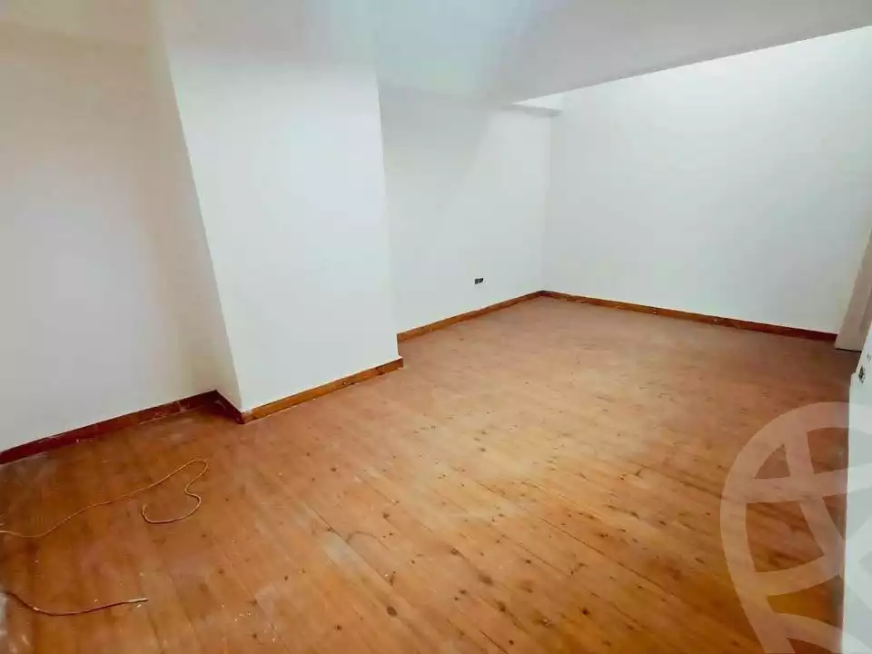 https://aqarmap.com.eg/ar/listing/6083446-for-rent-alexandria-camp-cesar