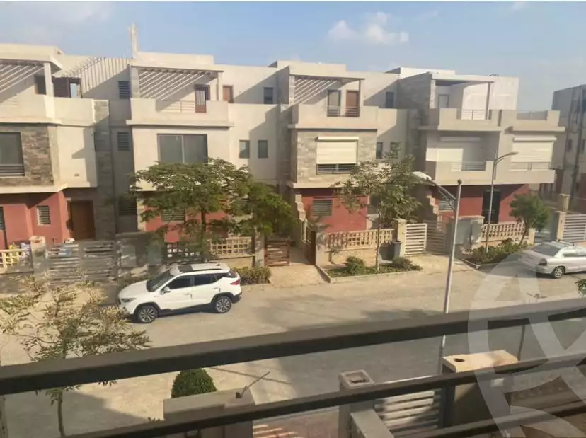 https://aqarmap.com.eg/en/listing/6083973-for-sale-cairo-el-sheikh-zayed-city-compounds-calm-residence-dcm
