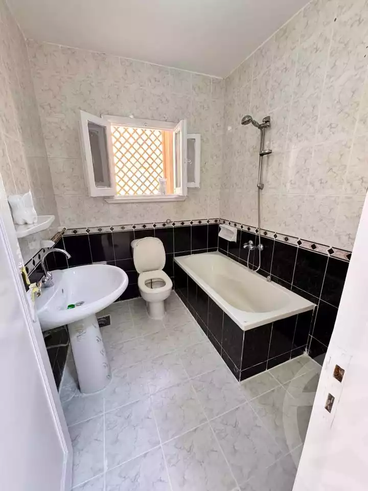 https://aqarmap.com.eg/en/listing/6085026-for-sale-alexandria-l-jmy-shataa-el-nakheel